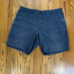 Chaps Men's Embroidered Palm-Pattern Navy Shorts